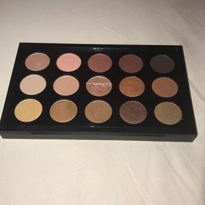 MAC Eyeshadow Pallet
